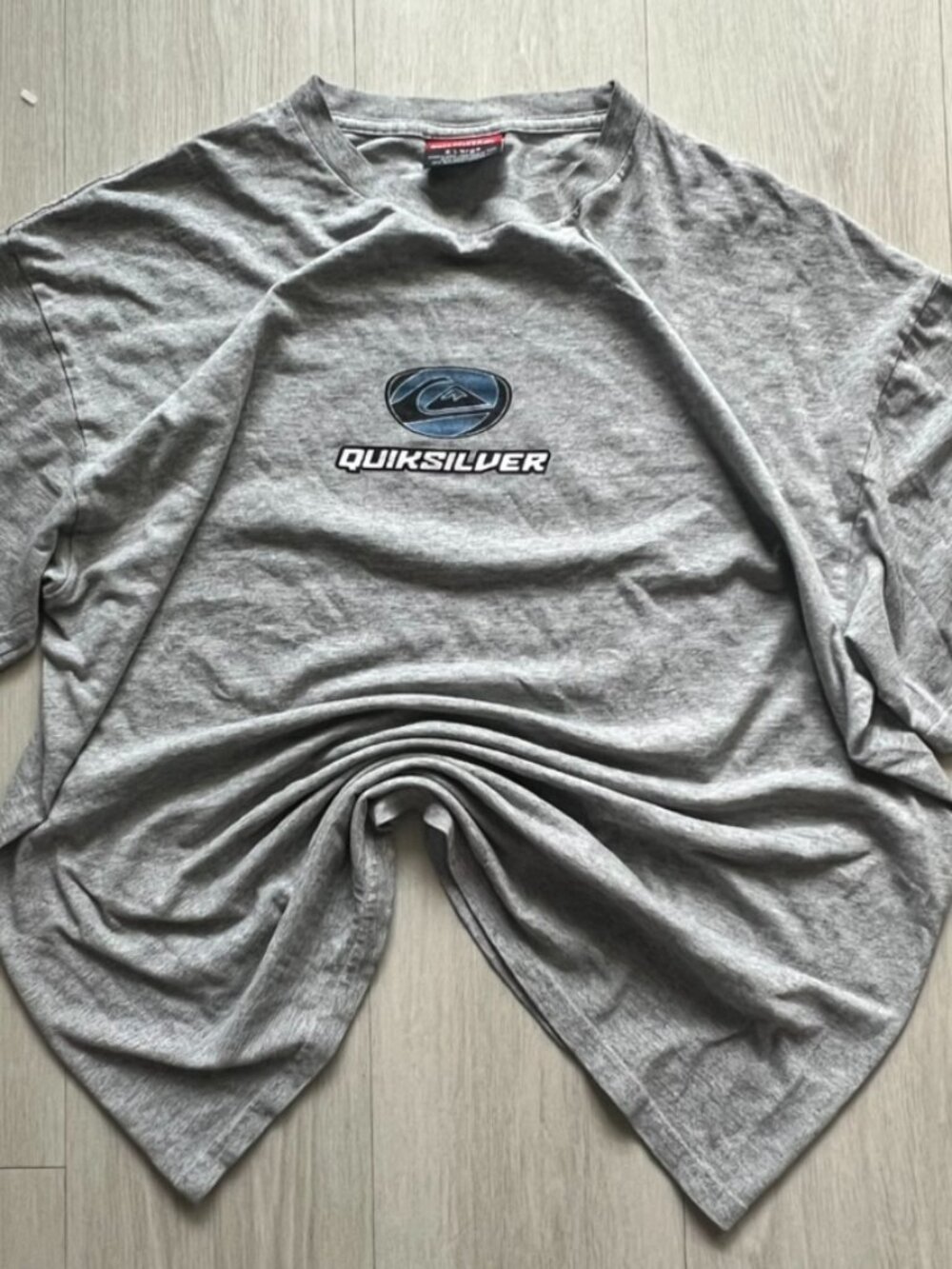 Vintage 90s Quicksilver shirt Made in USA Men's XL Gray Big Back Logo Print Surf